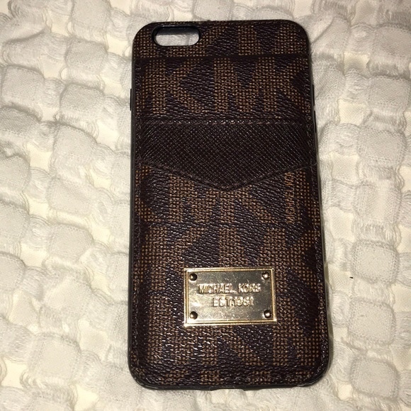 Michael Kors Accessories - Micheal Kors phone case